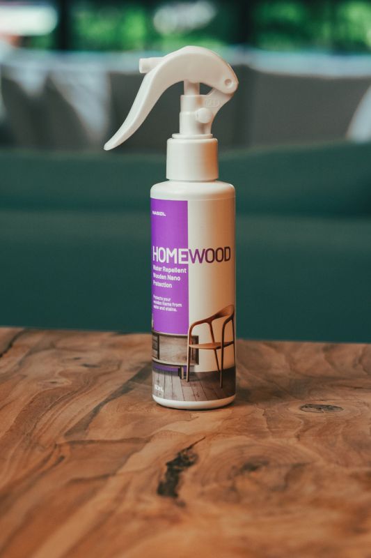 Nasiol HOMEWOOD nanokeramična zaščita za pohištvo v domu in na vrtu, 150ml