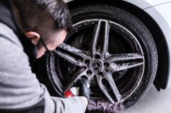 Koch Chemie Magic Wheel Cleaner (MWC) - Čistič disků bez kyselin 500ml