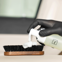 COLOURLOCK Leather Cleaner strong - Tehdas nahkapuhdistusaine 250ml