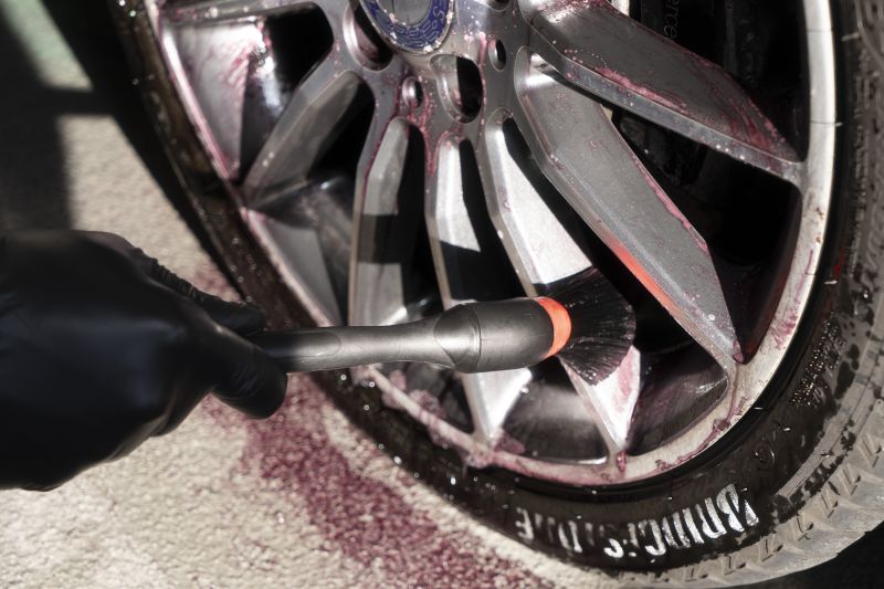 Koch Chemie Exterior Brush Red - Kyselinovzdorný kartáč na disky