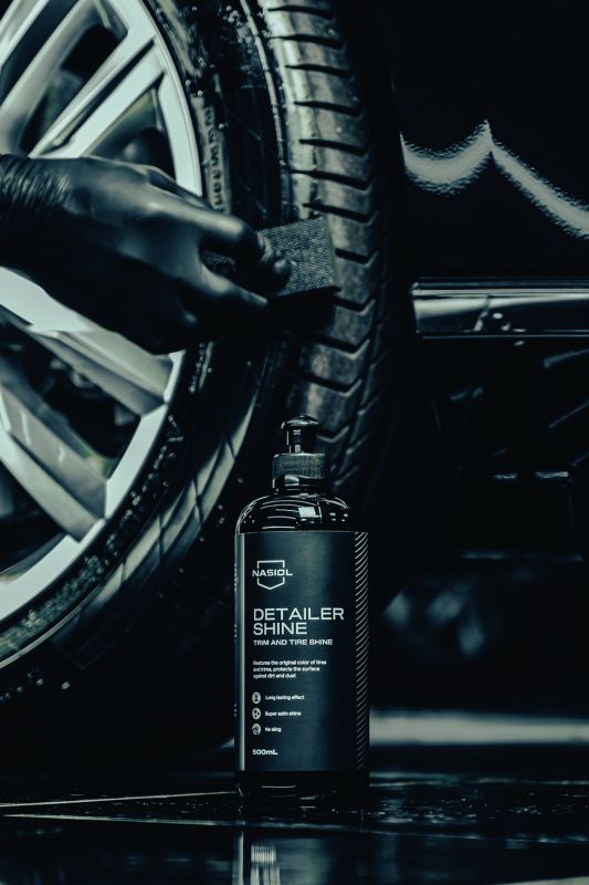 Nasiol DETAILERSHINE uniwersalny środek do czyszczenia opon, 500ml