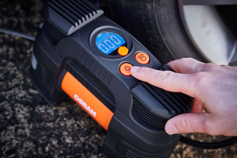 Compresor digital Osram TYREinflate OTI830