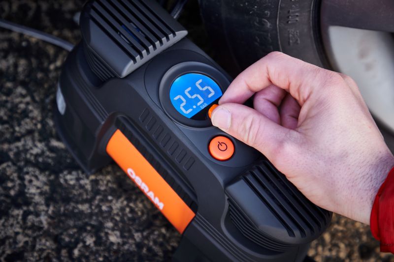 Compresor digital Osram TYREinflate OTI830