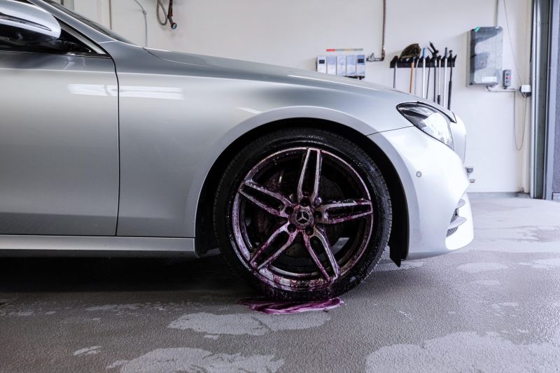 Koch Chemie Magic Wheel Cleaner (MWC) - Čistič disků bez kyselin 500ml
