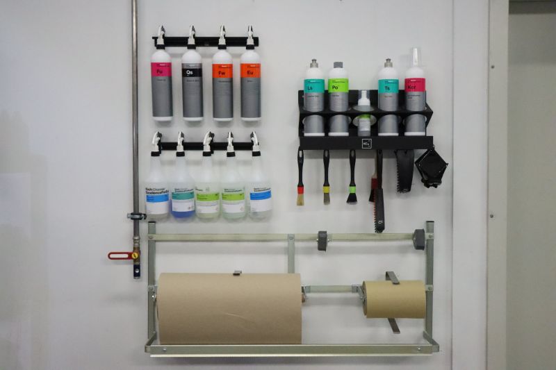 Koch Chemie Bottle & brush holder - Suporte para garrafas e pincéis