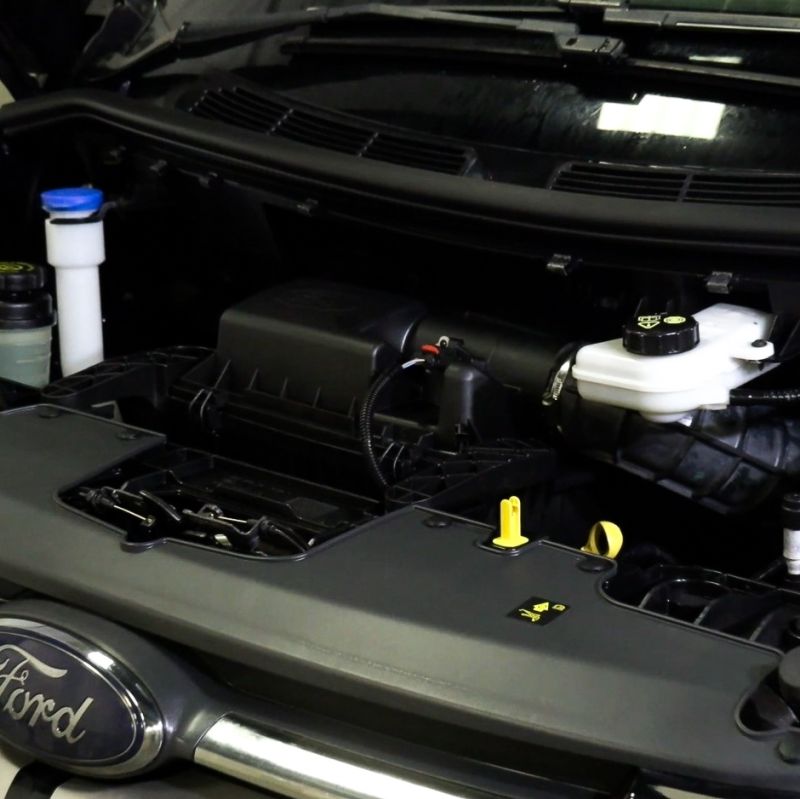 Koch Chemie kit de limpeza e tratamento do motor