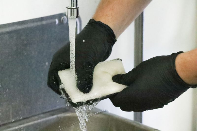 Koch Chemie Allround Scrubber - Vsestranska goba za čiščenje
