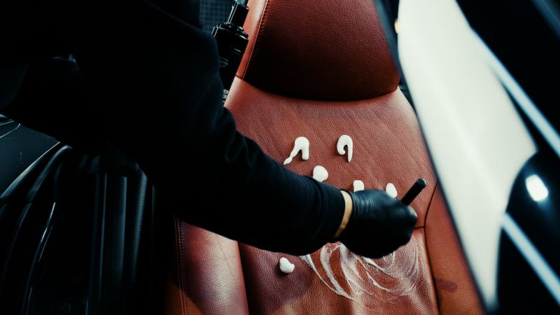 Nasiol LEATHER CLEANER pjenušavi čistač kože, 250g
