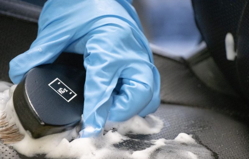 Koch Chemie Leather Brush - Kartáč na kůži