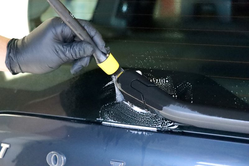 Koch Chemie Exterior Brush Yellow - Detailpinsel für Glas und Gummi